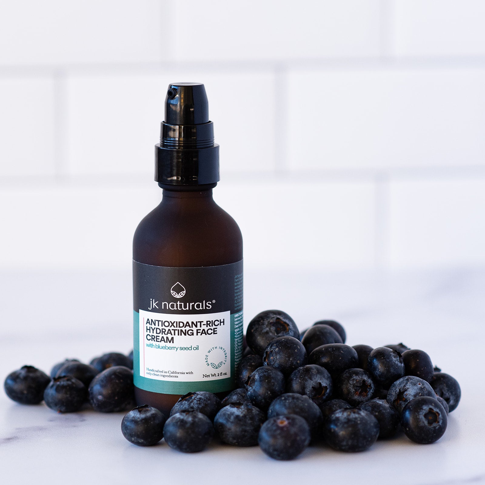 Antioxidant-Rich Hydrating Face Cream | with Blueberry Seed Oil